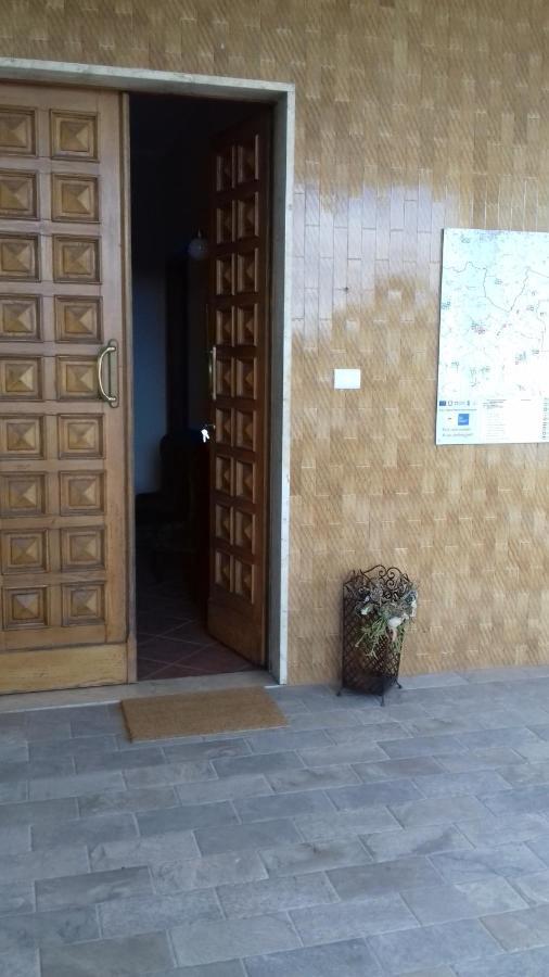 Locanda Cavallo Bianco - Affittacamere Robella Dış mekan fotoğraf