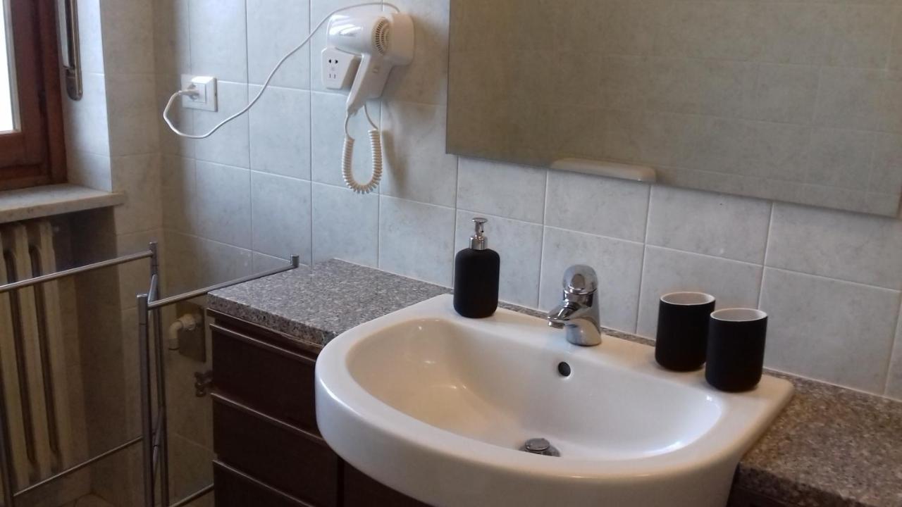 Locanda Cavallo Bianco - Affittacamere Robella Dış mekan fotoğraf