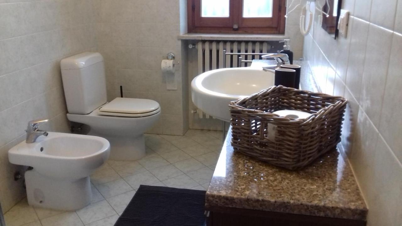Locanda Cavallo Bianco - Affittacamere Robella Dış mekan fotoğraf